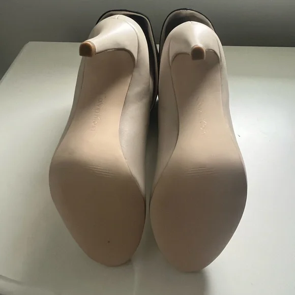 Booties - Picture 2 of 8